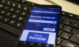 Receita paga hoje restituiÃÂ§ÃÂ£o do lote residual do IRPF de 2008 a 2019