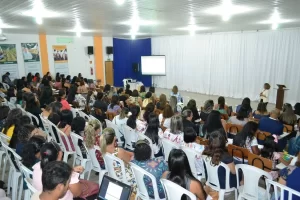 Rede Municipal da EducaÃÂ§ÃÂ£o de GuaraÃÂ­ promove formaÃÂ§ÃÂ£o continuada nesta sexta, 21