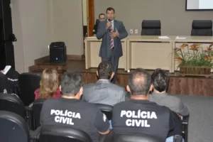 Escola Superior promove Jornada de AtualizaÃÂ§ÃÂ£o JurÃÂ­dica e debate Lei de Abuso de Autoridade