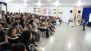 Educadores de GuaraÃÂ­ aprovam formaÃÂ§ÃÂ£o voltada para aceitaÃÂ§ÃÂ£o ao Transtorno Espectro Autista
