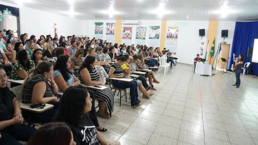 Educadores de GuaraÃÂ­ aprovam formaÃÂ§ÃÂ£o voltada para aceitaÃÂ§ÃÂ£o ao Transtorno Espectro Autista