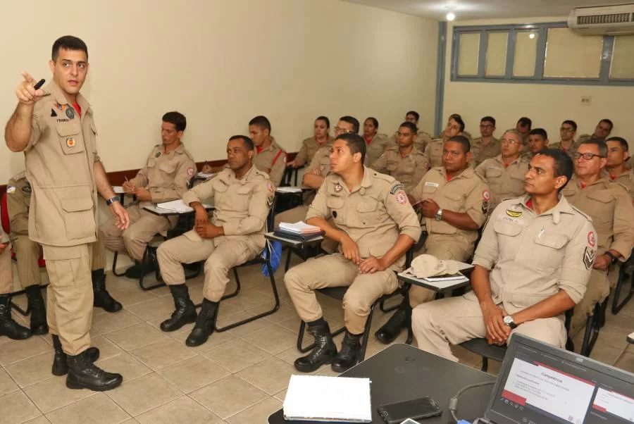 Quase 60 bombeiros militares participam do EstÃÂ¡gio de Atividade TÃÂ©cnica
