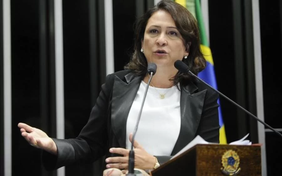Senadora KÃÂ¡tia Abreu pode voltar ao plano inicial e filiar no Progressistas