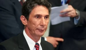 Raul diz que trabalha com trÃªs possibilidades de filiaÃÂ§ÃÂ£o para concorrer a prefeitura