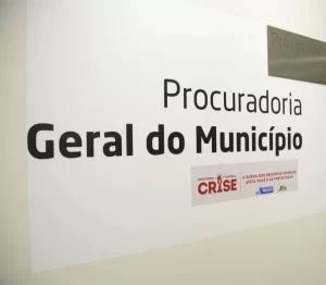 TJ acata pedido do municÃÂ­pio e suspende dispositivo que trata das Despesas de ExercÃÂ­cios Anteriores