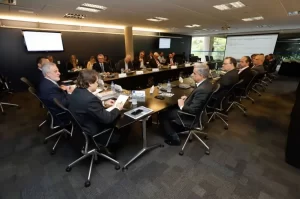 Em BrasÃÂ­lia, MoisÃÂ©s Gomes discute estratÃÂ©gias para Medida ProvisÃÂ³ria 907