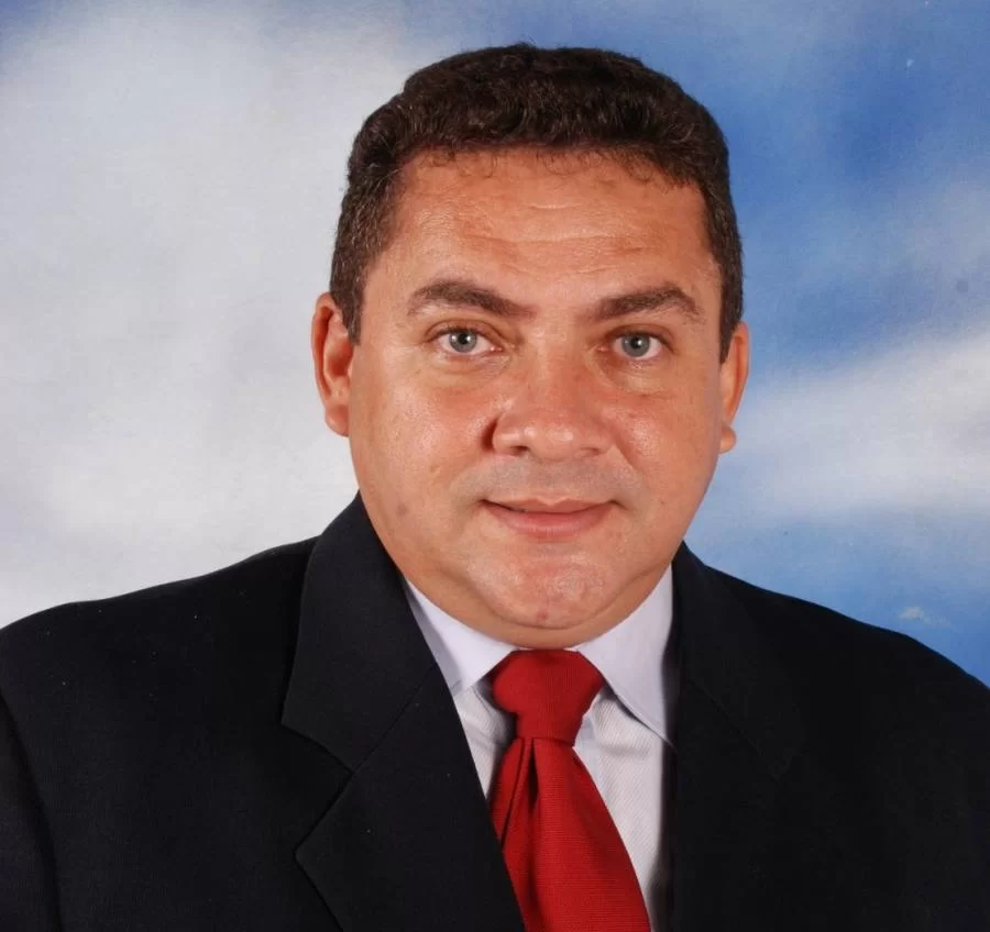 Darlan Aguiar estuda lanÃÂ§ar prÃÂ©-candidatura para fazer oposiÃÂ§ÃÂ£o a Adriano Rabelo