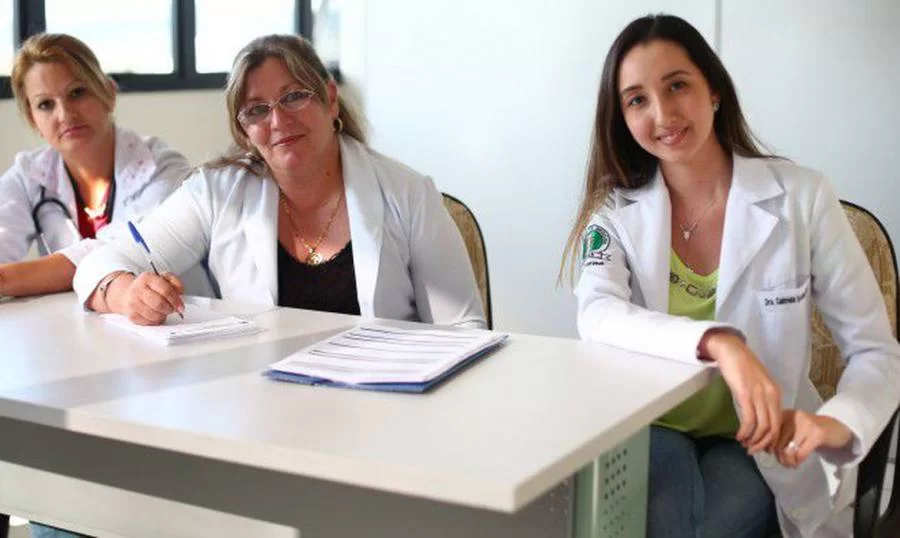 InscriÃÂ§ÃÂµes de mÃÂ©dicos para combater coronavÃÂ­rus comeÃÂ§am na segunda