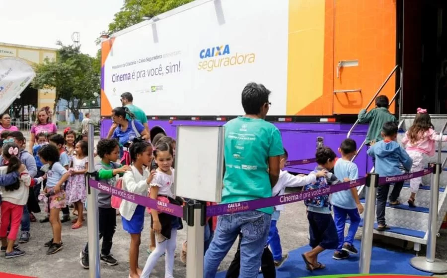 Projeto "Cinema ÃÂ© pra vocÃª, sim!" chega em GuaraÃÂ­ neste sÃÂ¡bado