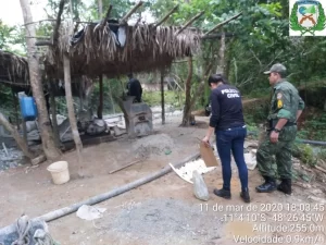 Equipe do BatalhÃÂ£o de PolÃÂ­cia Militar Ambiental fecha garimpo ilegal de ouro em Ipueiras
