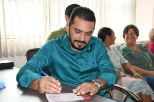 JoÃÂ£o Camargo sai do PV e filia-se no MDB