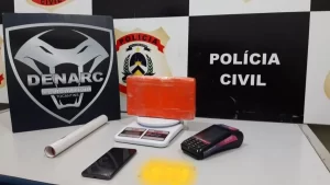 Denarc prende mulher em flagrante e apreende um quilo de cocaÃÂ­na de alta pureza