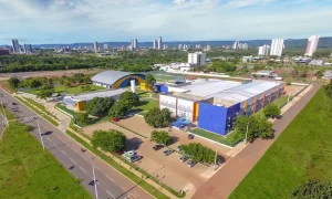 Carlesse  prorroga suspensÃÂ£o de aulas de instituiÃÂ§ÃÂµes pÃÂºblicas e privadas por tempo indeterminado