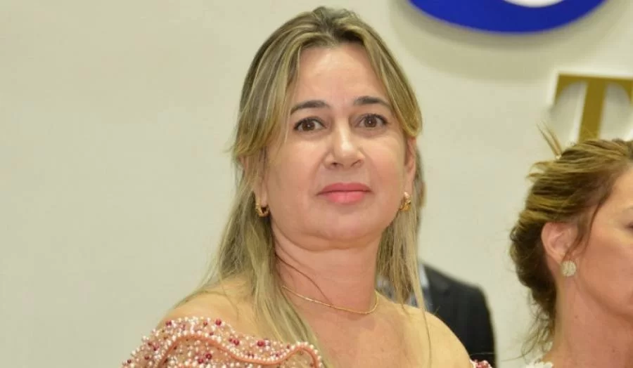 MPE dÃÂ¡ parecer para nÃÂ£o concessÃÂ£o de mandado de seguranÃÂ§a impetrado pela prefeita de Arapoema