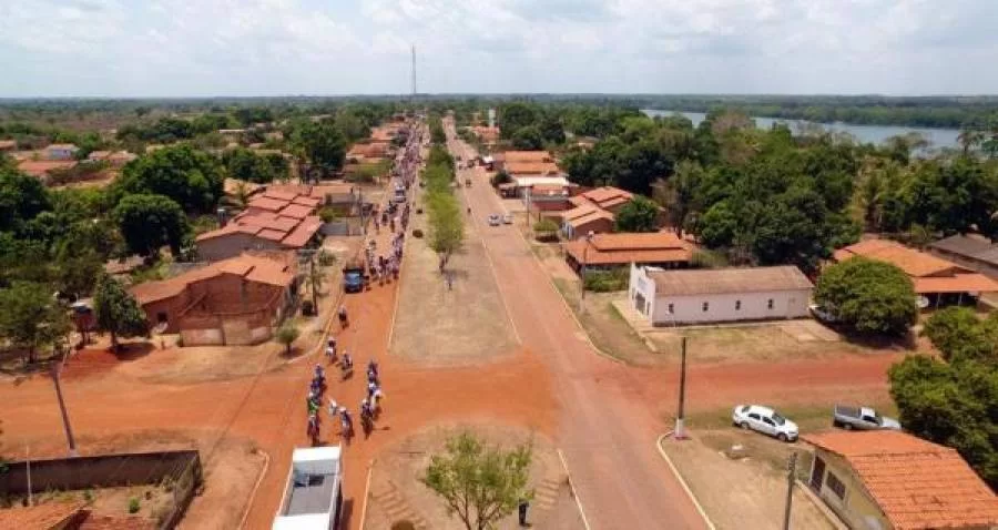Palmeirante toma medidas de prevenÃÂ§ÃÂ£o e determina fechamento de estabelecimentos