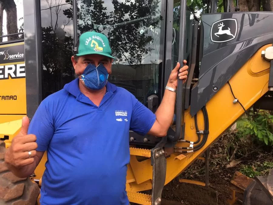 Trabalhadores de obra em Colinas do Tocantins recebe orientaÃÂ§ÃÂµes de prevenÃÂ§ÃÂ£o ao coronavÃÂ­rus