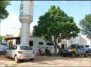 Presos fogem da cadeia de GuaraÃÂ­, fazem refÃÂ©ns e sÃÂ£o capturados pela polÃÂ­cia