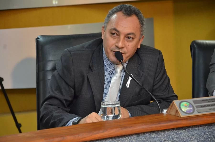 CÃÂ¢mara antecipa folha de pagamento e fortalece economia do municÃÂ­pio