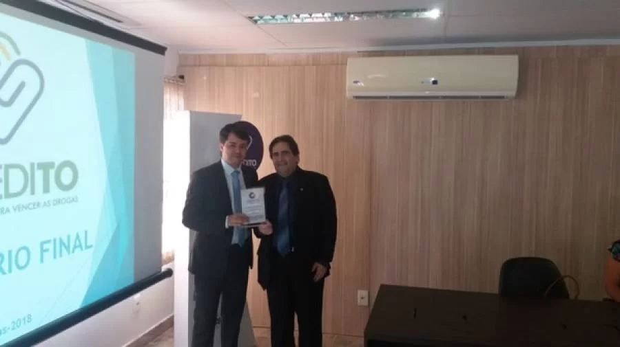 Promotor de JustiÃÂ§a recebe homenagem do Conselho Estadual sobre Drogas