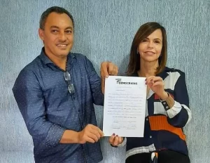 Marilon Barbosa sai do PSB e filia-se no DEM da deputada federal Dorinha Seabra