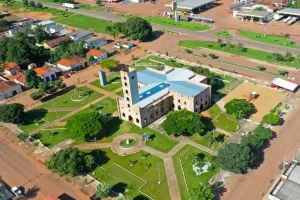 Fernandes flexibiliza comÃÂ©rcio em FigueirÃÂ³polis e cria ComitÃª de Enfrentamento ao CoronavÃÂ­rus