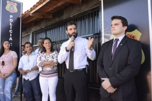 Governo do Estado entrega nova Delegacia de PolÃÂ­cia Civil ÃÂ  populaÃÂ§ÃÂ£o de Aragominas