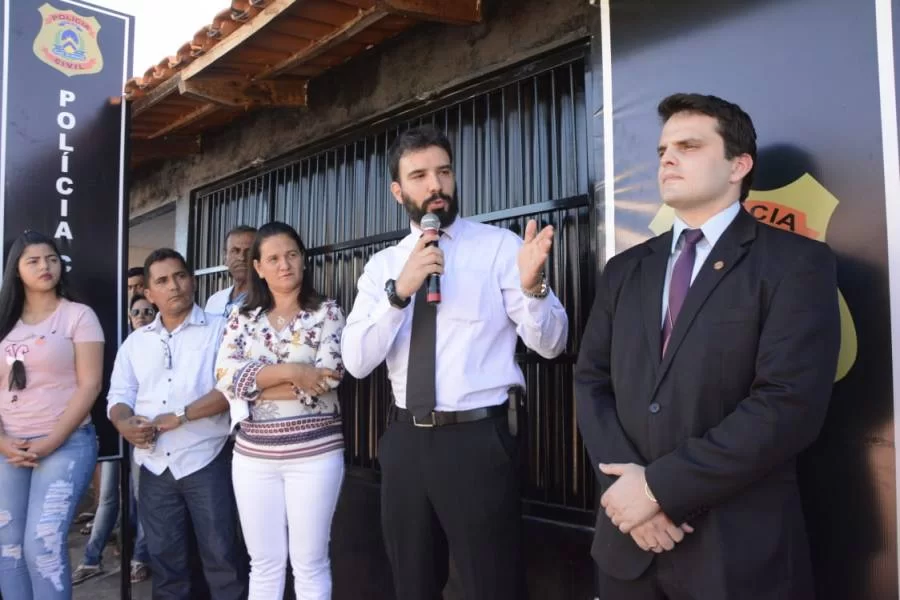 Governo do Estado entrega nova Delegacia de PolÃÂ­cia Civil ÃÂ  populaÃÂ§ÃÂ£o de Aragominas