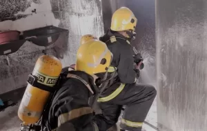 Sem a presenÃÂ§a do proprietÃÂ¡rio, residÃªncia pega fogo e fica parcialmente destruÃÂ­da em AraguaÃÂ­na