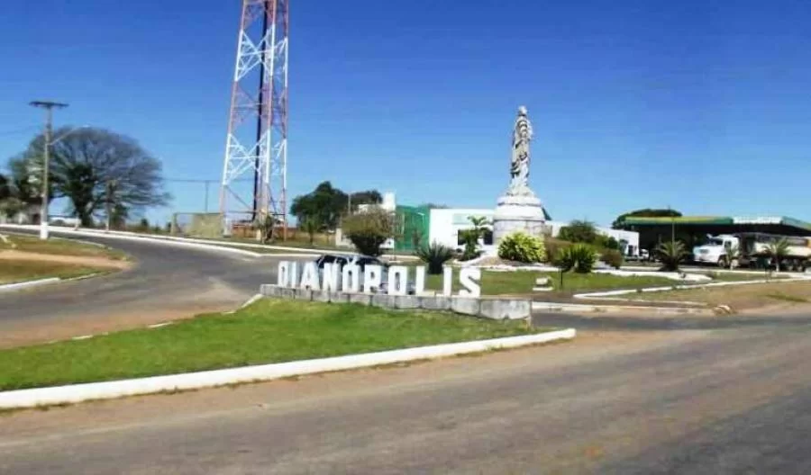 Novo decreto traz alteraÃÂ§ÃÂµes e libera funcionamento de parte do comÃÂ©rcio do municÃÂ­pio de DianÃÂ³polis