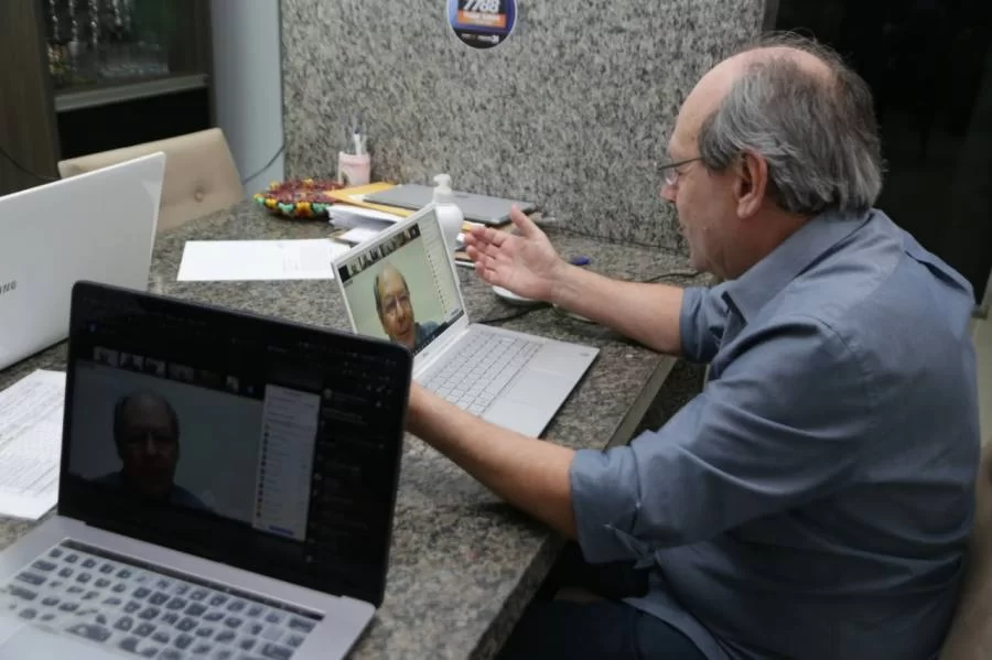 Ronaldo Dimas anuncia ampliaÃÂ§ÃÂ£o de testes para covid-19 da populaÃÂ§ÃÂ£o em locais pÃÂºblicos