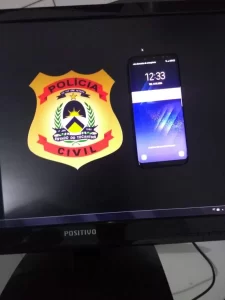 PolÃÂ­cia Civil recupera aparelho celular avaliado em R$ 1,6 mil reais em Campos Lindos