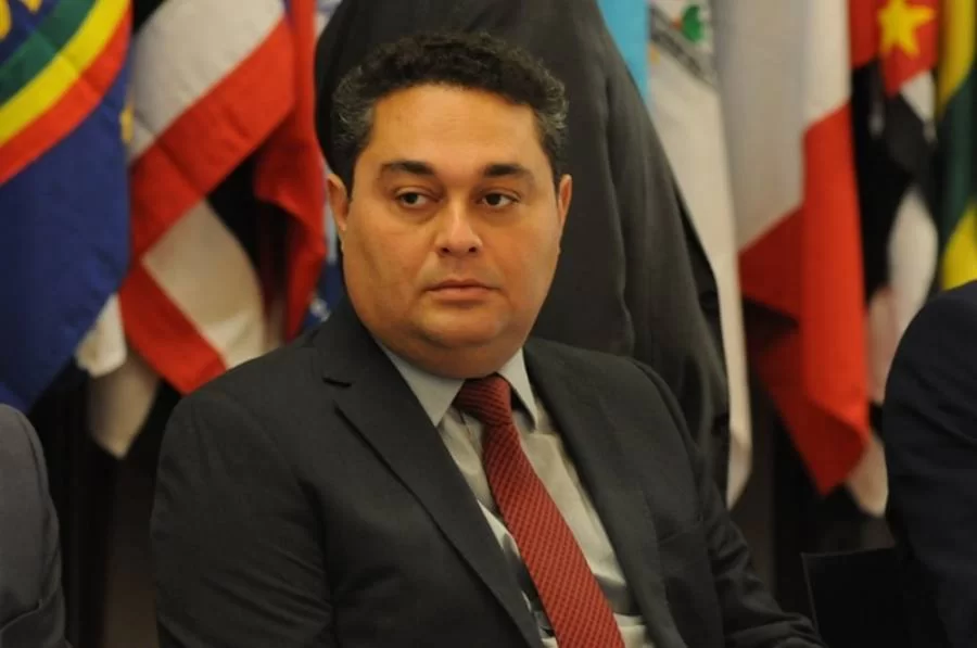 Prefeitos aguardam aprovaÃÂ§ÃÂ£o do Senado e sanÃÂ§ÃÂ£o de projeto que compensa queda de ICMS e ISS