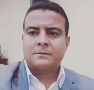 Vereador Leandro Coutinho solicita que empresa recupere ruas e calÃÂ§adas danificadas por ela