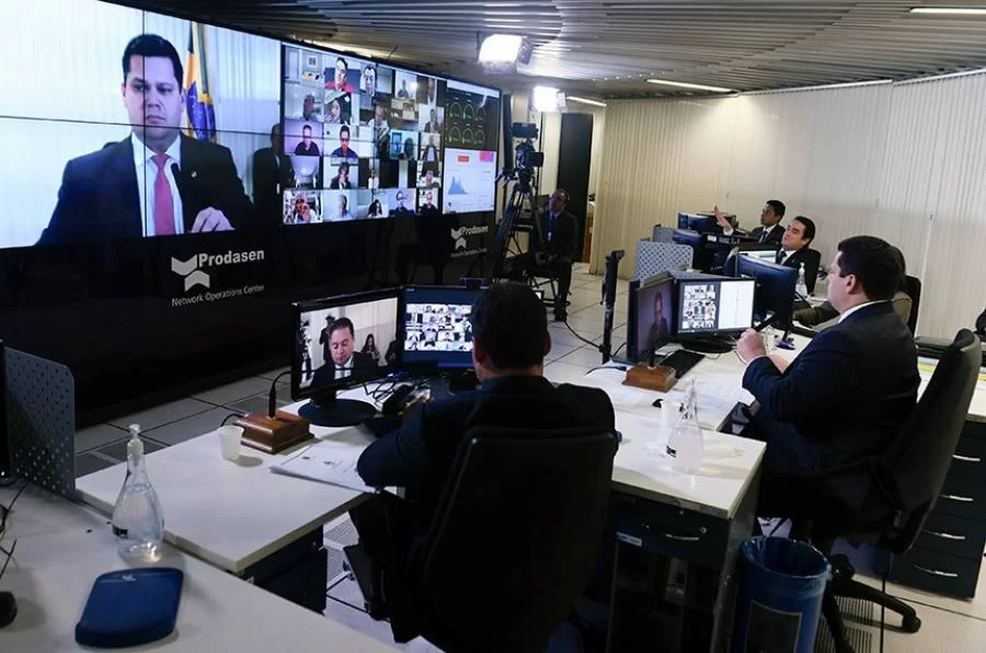 Senado aprova PEC do OrÃÂ§amento de Guerra, que volta ÃÂ  CÃÂ¢mara