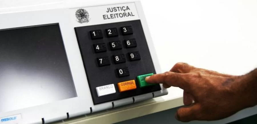 ResoluÃÂ§ÃÂ£o do TSE permitirÃÂ¡ voto de cerca de 2,5 milhÃÂµes de eleitores que nÃÂ£o compareceram ÃÂ  revisÃÂ£o biomÃÂ©trica