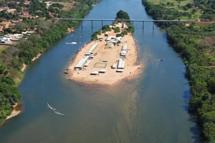 Adolescente ÃÂ© autuado por ato anÃÂ¡logo ao crime de receptaÃÂ§ÃÂ£o de uma motocicleta