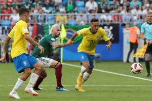Brasil vence MÃÂ©xico por 2 ÃÂ¡ 0 e se classifica para as quarta de final