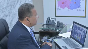 Tom Lyra recomenda abertura do comÃÂ©rcio em videoconferÃªncia com gestores municipais