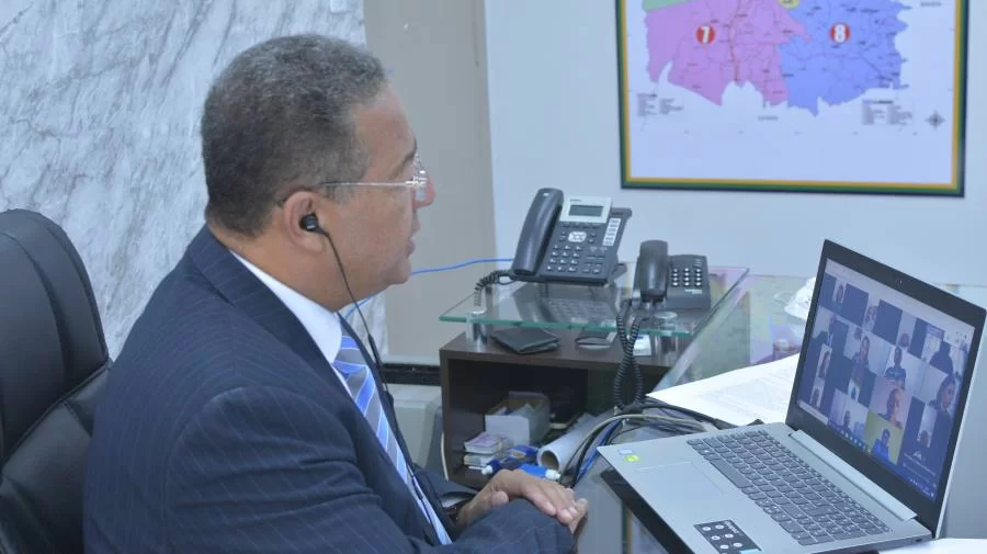 Tom Lyra recomenda abertura do comÃÂ©rcio em videoconferÃªncia com gestores municipais