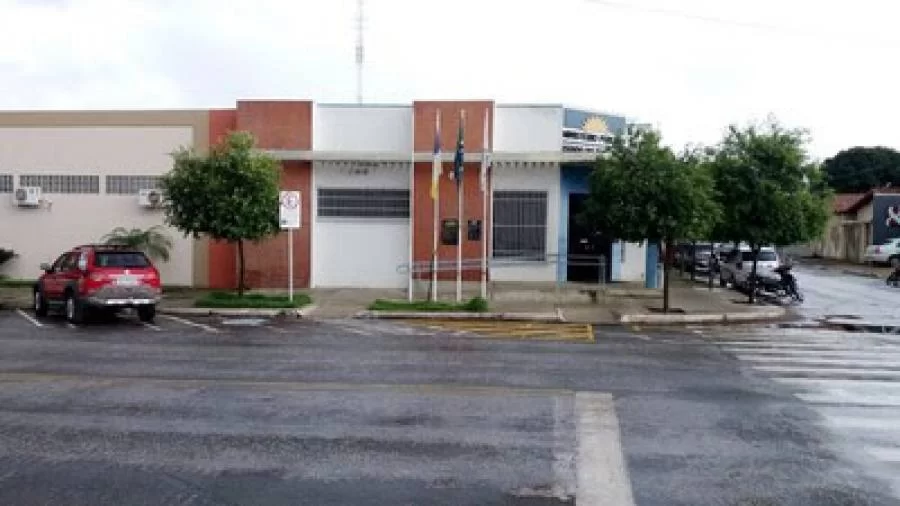 Estado e secretÃÂ¡rio de SaÃÂºde terÃÂ£o que pagar multa por descumprirem sentenÃÂ§a judicial