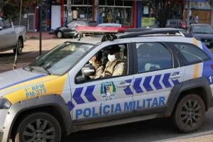 PM orienta beneficiÃÂ¡rios do auxÃÂ­lio emergencial sobre cuidados no saque