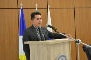 Frente Parlamentar para Enfrentamento à Covid-19 se reúne online na terça