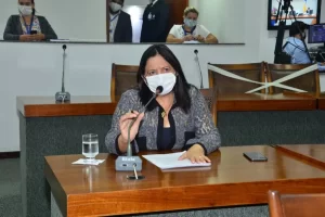 Valderez solicita Hospital de Campanha: "melhor exceder no planejamento, do que falhar pela omissÃÂ£o"