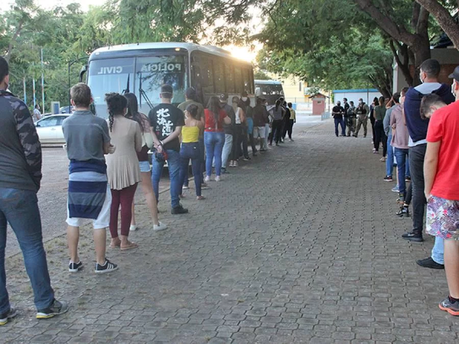 Governo do TO repatria mais 64 estudantes que estavam em Santa Cruz de La Sierra