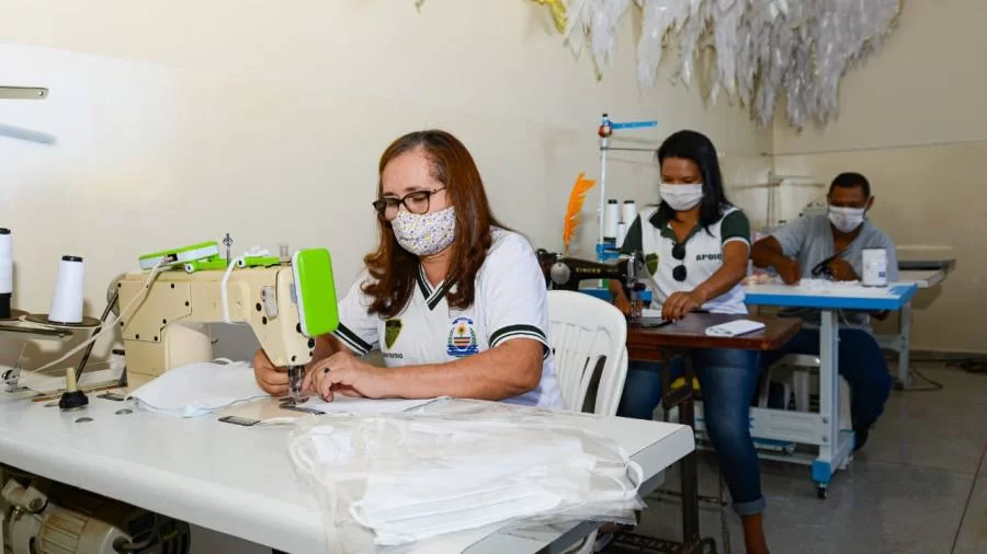 FamÃÂ­lias de alunos de Palmas contempladas pelo Bolsa FamÃÂ­lia receberÃÂ£o kits de alimentaÃÂ§ÃÂ£o e mÃÂ¡scaras