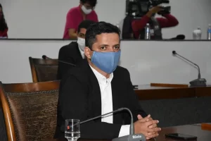 Jorge Frederico cobra instalaÃÂ§ÃÂ£o do Hospital de Campanha em AraguaÃÂ­na