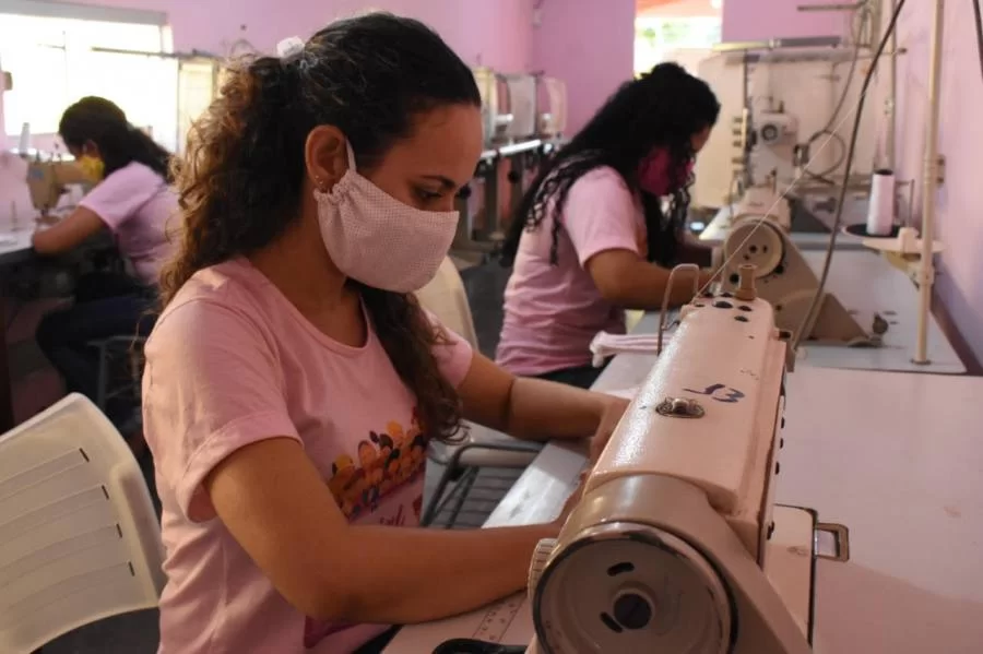 FamÃÂ­lias em situaÃÂ§ÃÂ£o de vulnerabilidade social receberÃÂ£o mÃÂ¡scaras da prefeitura