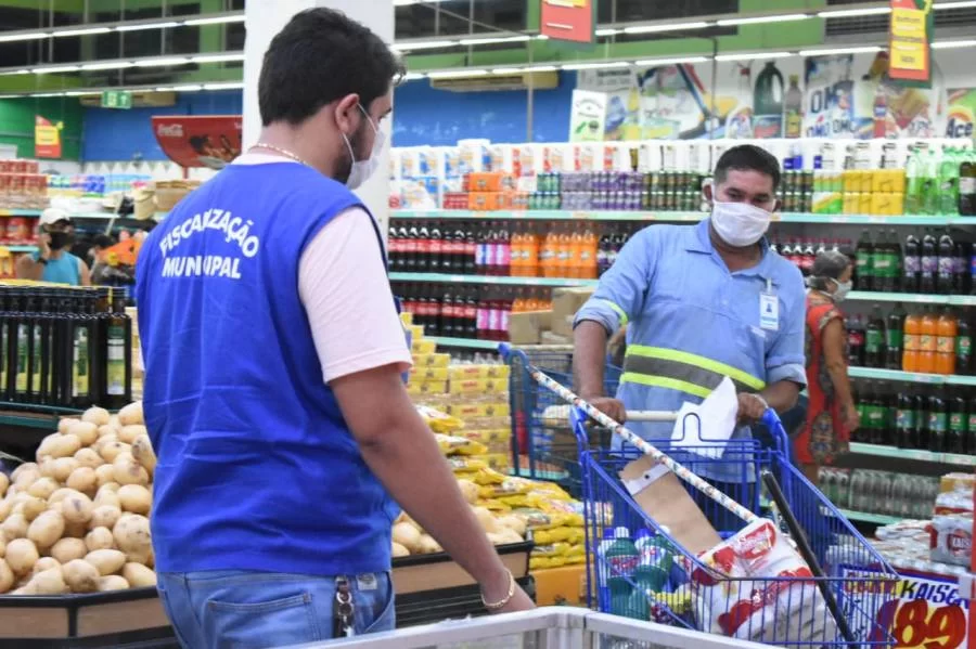OperaÃÂ§ÃÂ£o Patrulha Covid-19 intensifica a fiscalizaÃÂ§ÃÂ£o nos bairros de Colinas do Tocantins
