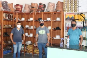 Casa da Lavoura de Colinas oferece vacinas contra a aftosa; prazo para vacinaÃÂ§ÃÂ£o ÃÂ© atÃÂ© 31 de maio