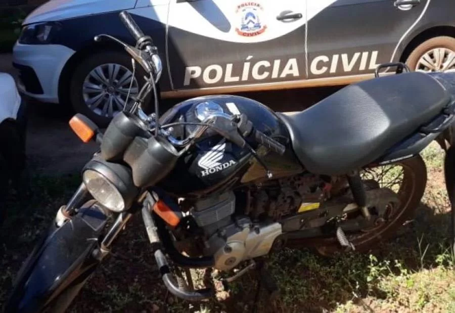 PolÃÂ­cia Civil prende suspeito por receptaÃÂ§ÃÂ£o e recupera motocicleta furtada